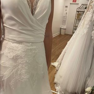 Wedding dress, never worn, never altered, brand new